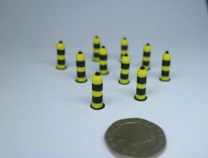 Barrera de tráfico escala 1/50 - negro y amarillo, diorama - 10 unidades 1:50 Beena - Imagen 1 de 3