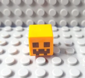 LEGO Orange Minecraft Pumpkin Head Brick Piece - Bild 1 von 1