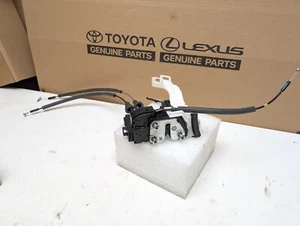 Actuador de bloqueo de pestillo de puerta trasera izquierda Hyundai Sonata 11-15 con cables y montaje - Imagen 1 de 11