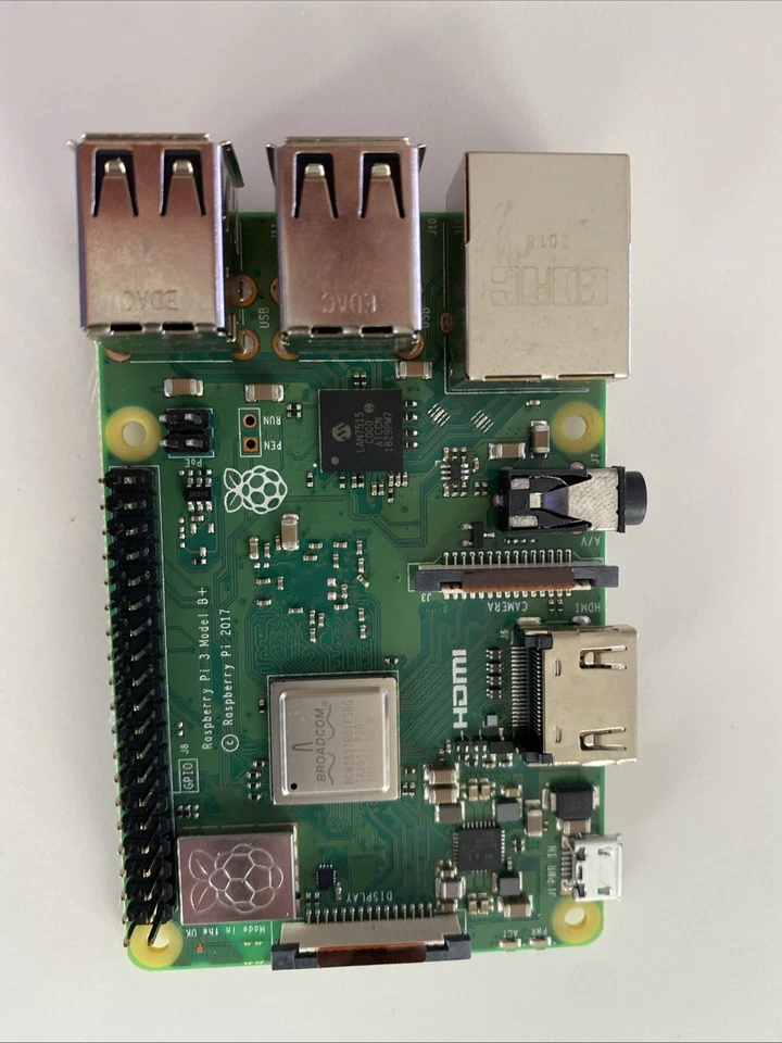 raspberry pi 3 b+ - Imagen 1 de 2