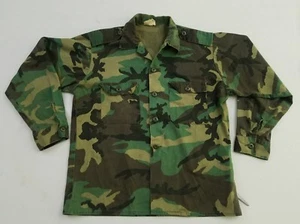 Vintage 1970s Hunting Green Woodland Camo Shirt/Jacket Mens Large 50/50 Blend HB - Picture 1 of 5
