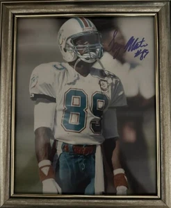 TONY MARTIN MIAMI DOLPHINS SIGNED PHOTO 8X10 W/FRAME - Picture 1 of 2