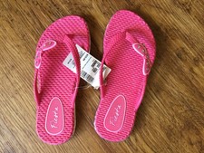 ** GIRLS  Fiesta  Butterfly THONGS  **  Pink  Size 1 **