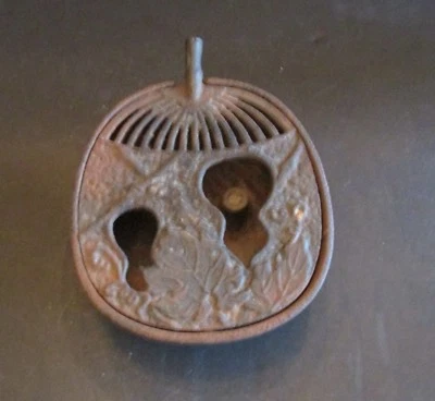 CAST IRON Incense Burner BASKET & FAN Vintage Japan GOURD SHAPED Brazier AGED  - Image 1 of 3