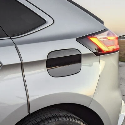 Superposición de vinilo Blackout para puerta de tapa de gasolina Ford Edge 2019-24 Foto 1 de 2