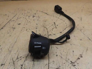 2023 Honda CB125R NA EURO 5 1957 Miles - Left Indicator Switch Gear - Picture 1 of 5