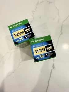 FUJIFILM Fuji Velvia 100 36 Color Reversal film 35mm 135 Expired 2021 - Picture 1 of 2