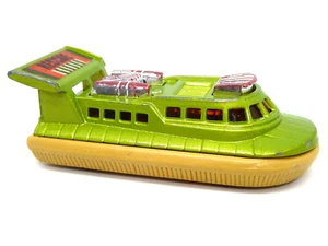 Matchbox Lesney Superfast No.2f 72c Rescue Hovercraft (METALLIC LIME GREEN) - Picture 1 of 9