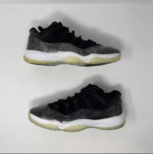 Air Jordan 11 Retro Low Barons 528895 010 Black/Metallic Silver-White Size 11 - Picture 1 of 5