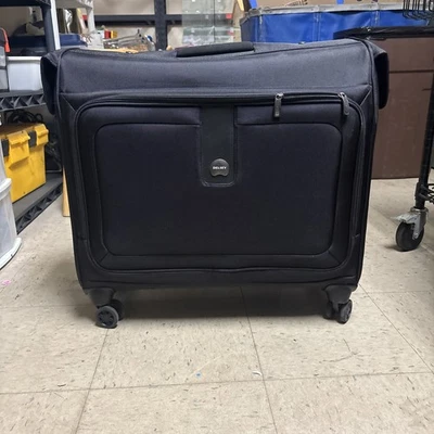 DELSEY PARIS Helium 24" XL garment bag - spinner wheels - black - Image 1 of 4