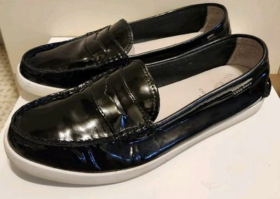 Mocasines COLE HAAN Grand OS Pinch "Maine" Patente Negro Clásico Penny Talla 9.5 $185 Foto 1 de 4