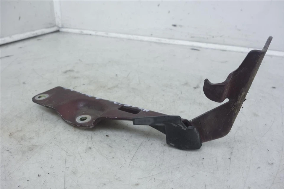 Soporte bisagra capó conductor delantero izquierdo Nissan Máxima 2000-2003 65401-2Y00a Foto 1 de 4