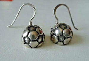 Pendientes dijes de pelota de fútbol de plata esterlina de 11 mm en bola de alambre francés de 15 mm hueco - Imagen 1 de 4