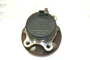 2015-2020 Ford Edge Titanium 2.0L Used OEM Rear Hub And Bearing Assembly - Picture 1 of 6