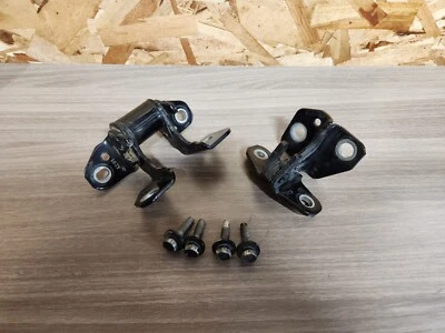 Pestillos de puerta traseros (derechos) Dodge Durango 2011-2023 OEM Foto 1 de 4