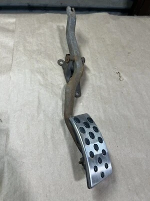 2003 03 04 Ford Mustang Cobra SVT acelerador pedal de gasolina 3336 Foto 1 de 4