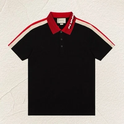 Camisa polo masculina Gucci nova em folha tamanho grande preta e vermelha - Imagem 1 de 4