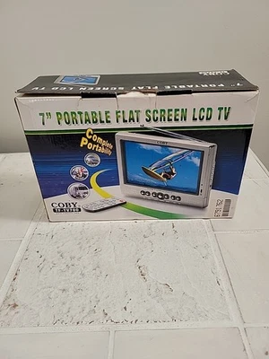 Colby 7” Portable Flat Screen LCD TV New In Open Box 2005 - Image 1 of 4