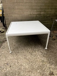 Richard Schultz Knoll 1966 Series White Enamel Coffee Table 30" x 30" Outdoor - Picture 1 of 6