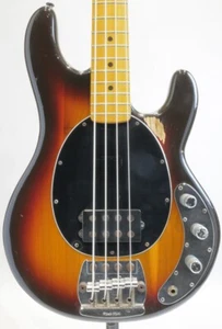 MUSIC MAN Stingray 1979-1980 bass guitar - Picture 1 of 6