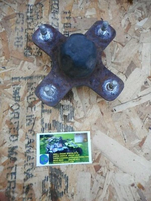 2003-2006 CAN AM BOMBARDIER OUTLANDER 330 400 WHEEL HUB FRONT REAR LEFT RIGHT - Imagem 1 de 4