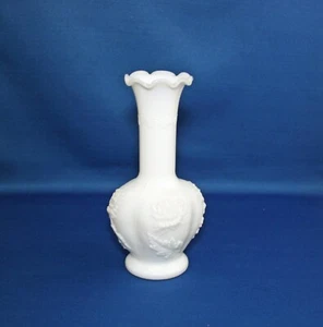 Vintage Milk Glass Bud Vase Imperial Glass Co Chrysanthemum 1950s Flower Vase - Picture 1 of 10