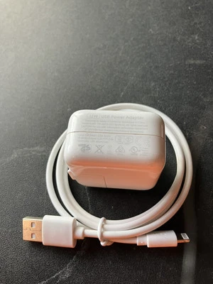 Original Apple 12W Wall Charger And 1M Lightning to USB Cable iPad's & iPhone - Image 1 of 2