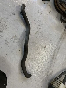 Volkswagen VW Transporter T4 2.4 AAB Coolant Pipe Oil cooler rear Of Engine - Picture 1 of 1