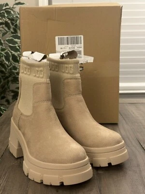UGG Women's US 10 Brooklyn Chelsea Waterproof Boots Tan # 1163330 *Defect Read - Image 1 of 4