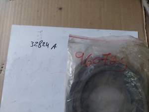 NOS NEW TRACTOR PARTS K960725 GASKET Case parts 880, 1194, 880A, 880B, 1290, 13 - Picture 1 of 2