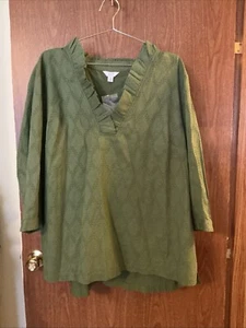 Crown & Ivy Women Seersucker Ruffle V-Neck Blouse Sz. 3X Sage Short Sleeve A4 - Picture 1 of 6