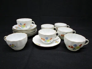 Vintage Arabia by Suomi Finlandia Made in Finland #s 164 165 166 Cups & Saucers - Picture 1 of 5