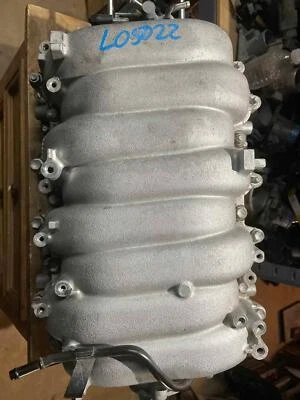 05 LEXUS LS430 Intake Manifold - Image 1 of 3