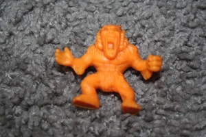 Monster In My Pocket Series1 Windingo Neon Orange #24 MIMP Matchbox 1990s - Picture 1 of 2