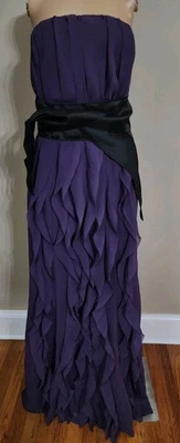 Vestido Blanco Por Vera Wang Talla 8 Sin Tirantes Púrpura Crepé Gasa Negro Corbata Volantes Foto 1 de 4