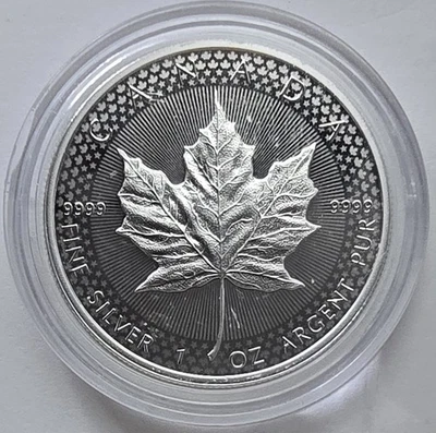 Hoja de arce de plata canadiense 2019 1 oz .9999 prueba modificada en cápsula Foto 1 de 2