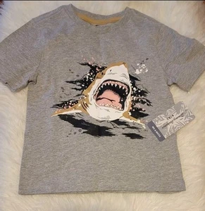 TOMMY BAHAMA SHARK BOY'S T-SHIRT. SZ XS (4) - Picture 1 of 1