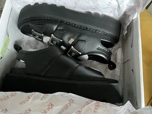 kickers size 5 womens Sandals - Picture 1 of 9