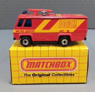 Matchbox 1980 Command Vehicle Airport Foam Tender MB54 Original Box MIB - Image 1 of 4