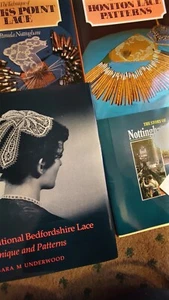 4 VINTAGE LACE BOOKS BUCKS POINT TRADITIONAL BEDFORDSHIRE HONITON NOTTINGHAM VGC - Picture 1 of 20
