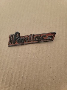 1937 Pontiac Grille Emblem Badge Chrome Trim Molding Script  - Bild 1 von 3