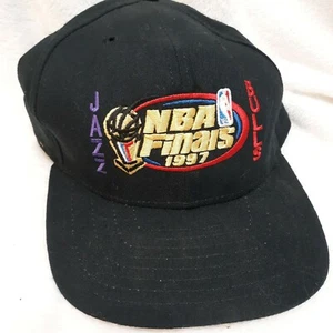 Sombrero De Colección Finales NBA Chicago Bulls Utah Jazz 1997 Michael Jordan Negro New Era - Imagen 1 de 9