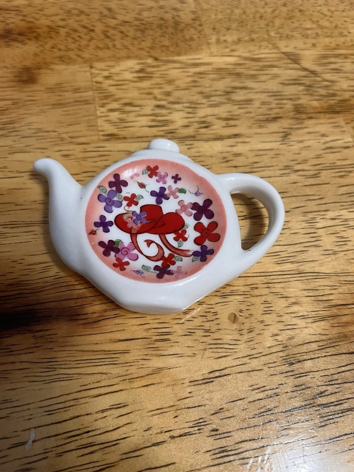 2004 Retired Cardew Red Hat “Pink Chintz” Teapot Shaped Teabag Holder Spoon Rest - Image 1 of 4