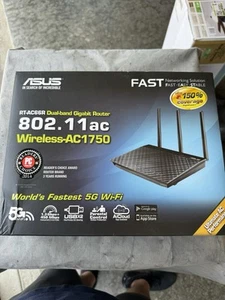 ASUS RT-AC66R 802.11ac Dual-Band Wireless AC1750 Gigabit 4-Port Router 5G NEW! - Picture 1 of 4
