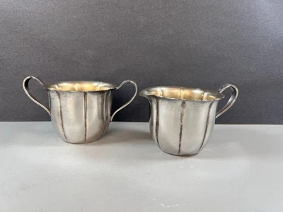 Vintage Wm. Rogers Silverplate Creamer & Sugar Bowl Set 625 with Gold Wash - Image 1 of 4