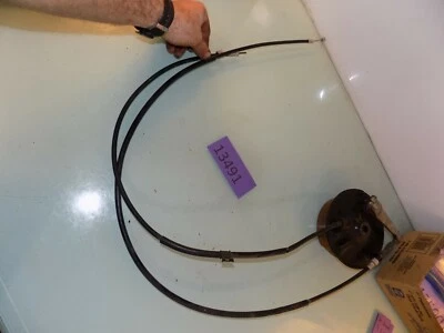 82 雅马哈 XT200 前刹车轮毂支撑板电缆 速度表 齿轮驱动 1982 — 第 1/3 张图片