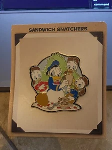 Disneyland Disneyana 2001 Artist Choice Pin Sandwich Snatchers Huey Louie Dewey - Picture 1 of 4