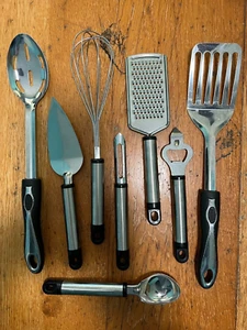 Kitchen Tools8 pieces Spatula, Whisk, Spoon, Grater, Can opener, Pie S(D35A17) - Picture 1 of 10