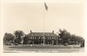 Fort Lewis Washington WA Post Headquarters Flag Jeep Cars WW2 RPPC Postcard 788 - Picture 1 of 2