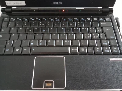 Notebook Asus 10 Model U1E-1P038E 100GB 1GB DDR II - Imagen 1 de 4